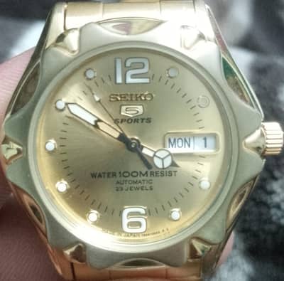 SEIKO 5 Sports Automatic Gold Dial