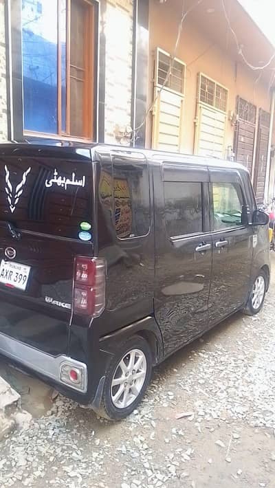 wake car for rent with driver