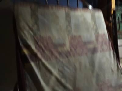 selling this mettres  any buddy wants to buy in very cheap price