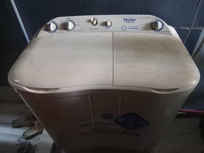 Haier semiautomatic Washing Machine Good Condition