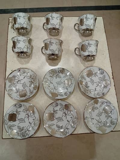 Twelve piece pirtch Cup Set
