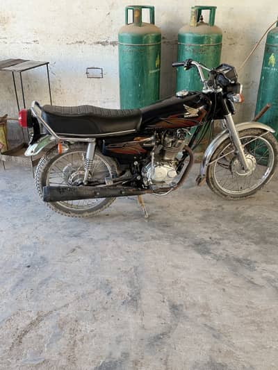 Honda 125 (2021) total geniun