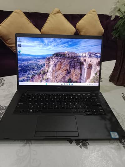 Dell Latitude 7300 | Core i5 8th Gen | 8GB RAM | Excellent Condition