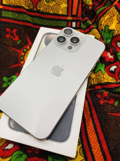 iPhone 15 pro max  fu