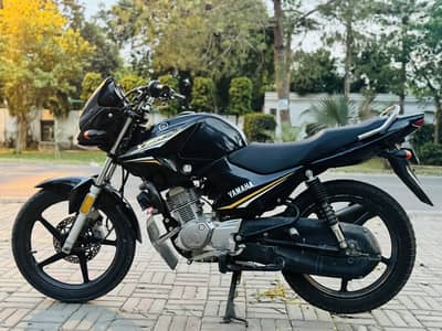 Ybr 125 2022 model