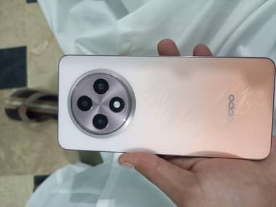 OPPO RENO 12F