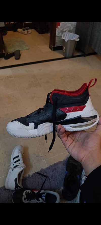 NIKE JORDAN STAY LOYAL 2 (brand new condition)