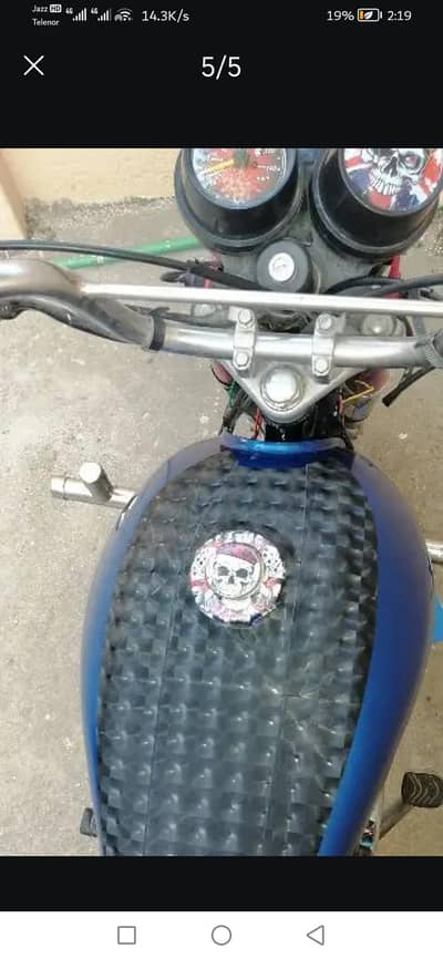 Cafe racer style fuel tank for modifieng 70cc