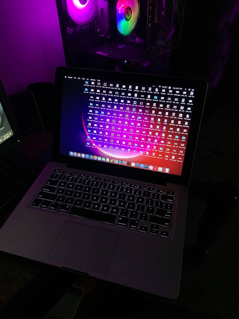 MACBOOK PRO 2011 3
