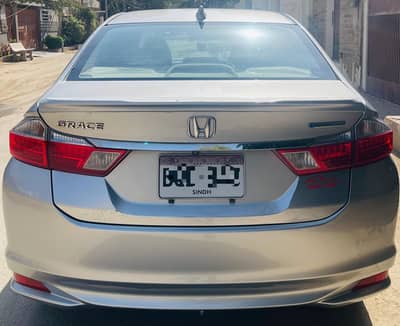 Honda Grace Hybrid EX 2016