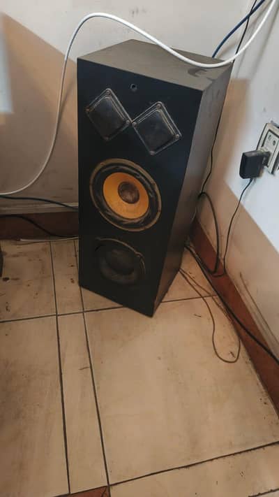 02 home used specers