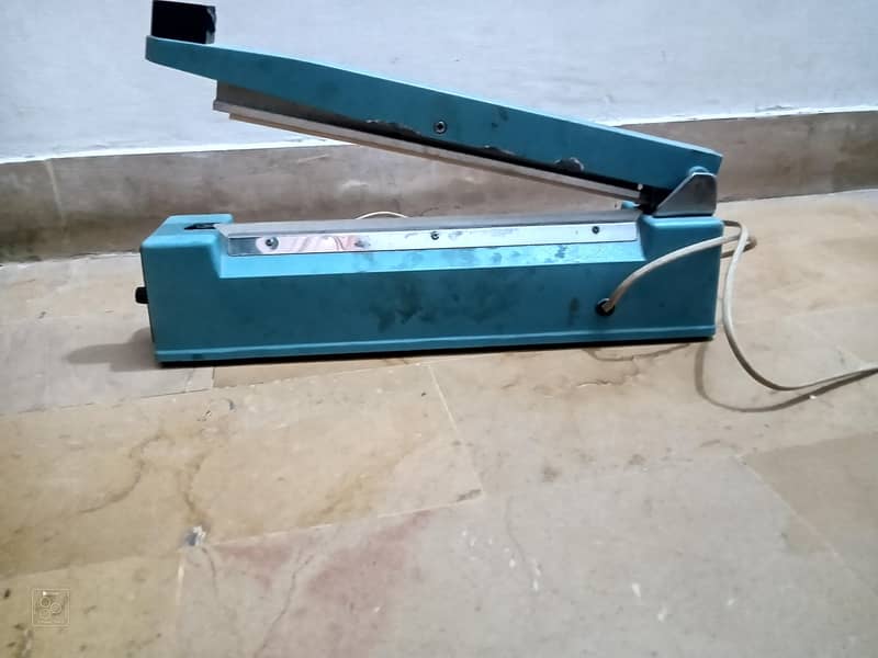 sealing machine 1