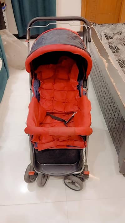 Chicago brand pram