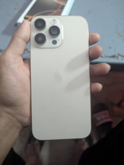 iphone 16 pro max  converted from Samsung     condition 10/10.