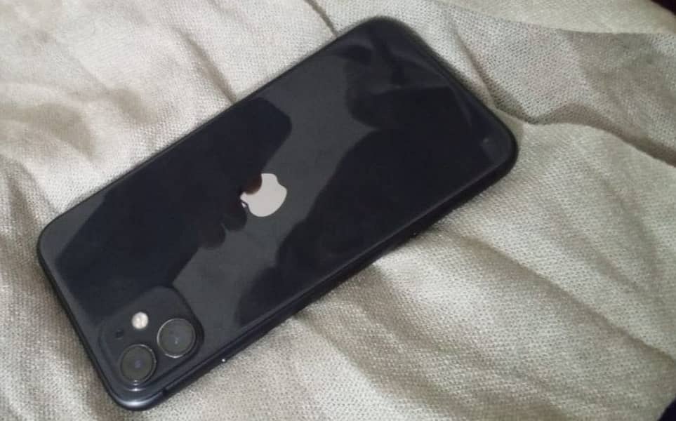 iPhone 11 2