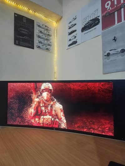 Hp z34c curved monitor 34 inch  . 3440×1440 60hz . 10/9 condition.