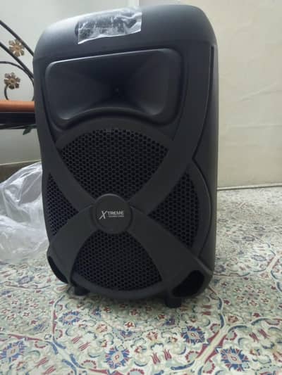 Bluetooth speaker with mic