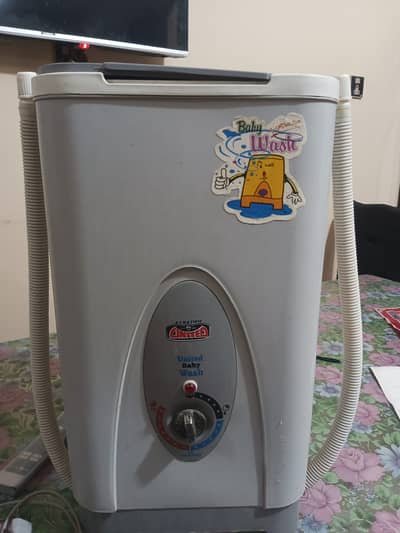 United baby wash. Washing machine. call 03041232933