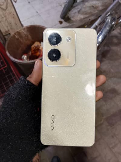 bilkul raf halat peanal KY Ander aik whiting h but no issue