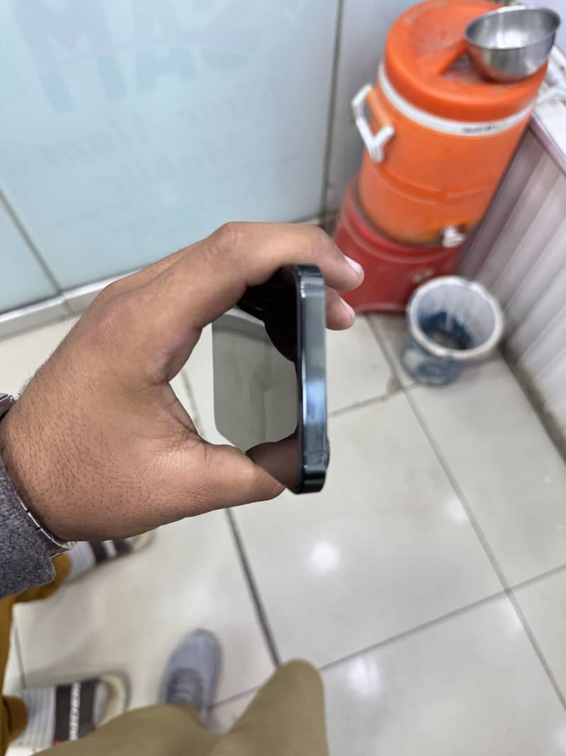 Iphone 13pro 2