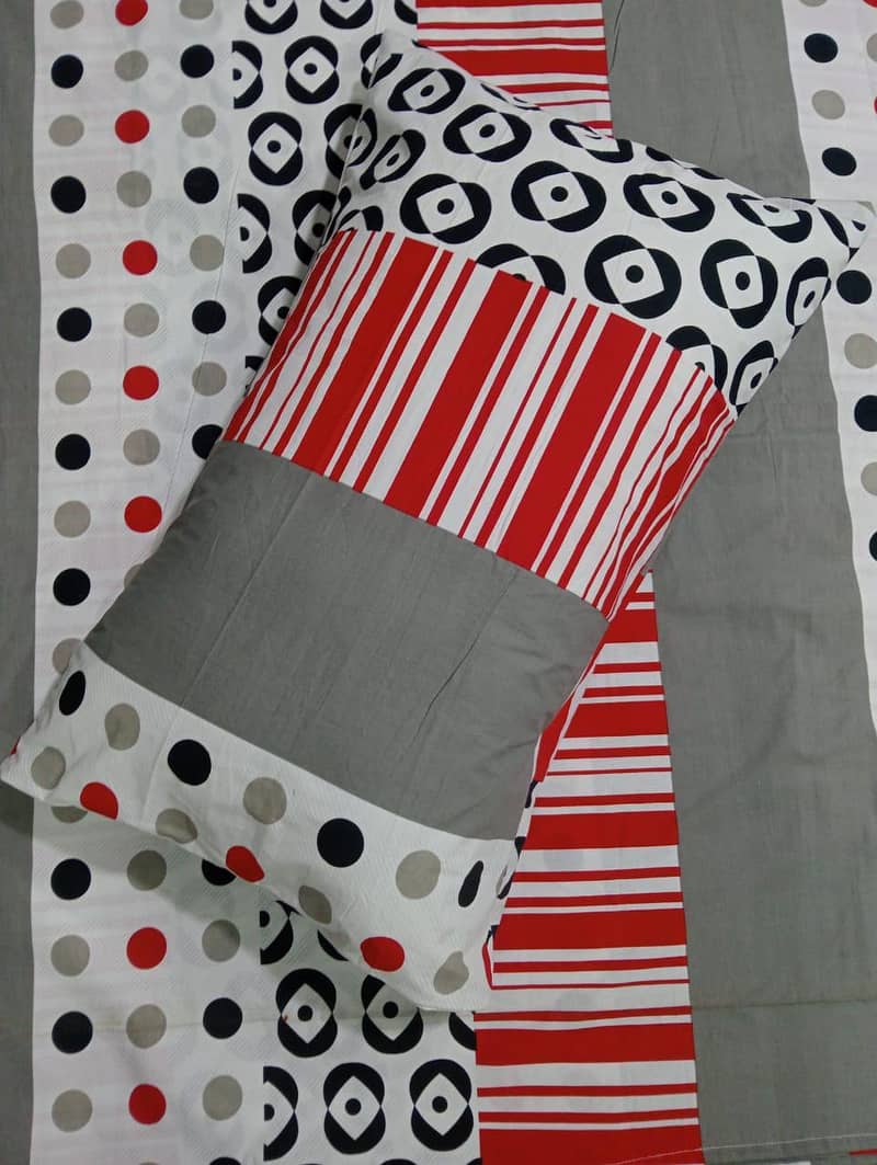 Bedsheets and comforts 5