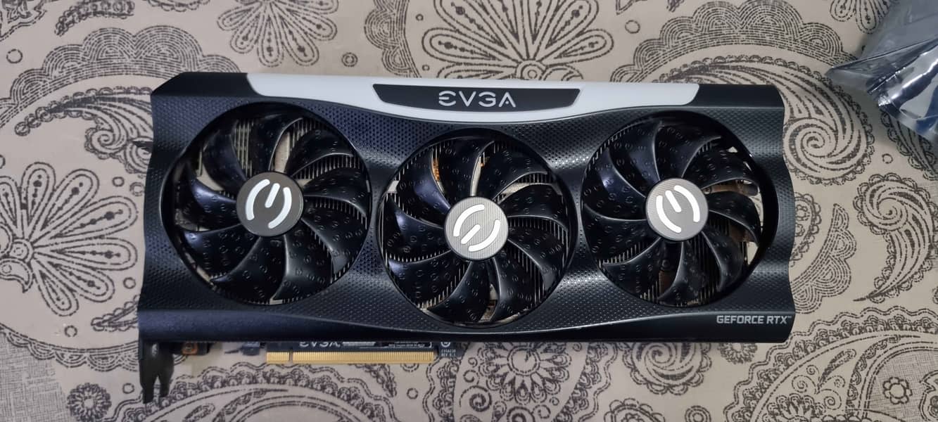 EVGA RTX 3070 FTW3 ULTRA 1