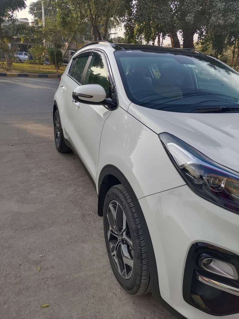 scratchless, like new 1