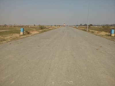 Low Budget Good Investment At Beautiful Location 5 Marla Plot For Sale