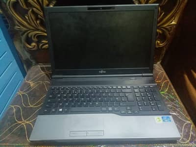 INTEL i5 3GEN 2.60GHz FUJITSU SERIES