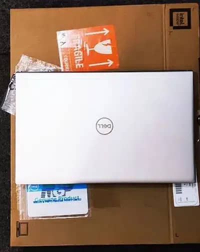 Laptop Core i7 11th Generation Brand New, looks,i5