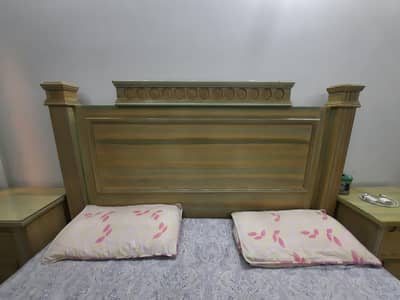Bed For Sale with side Table