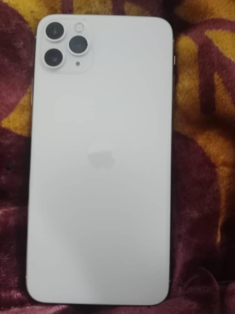iPhone 11 pro max 2