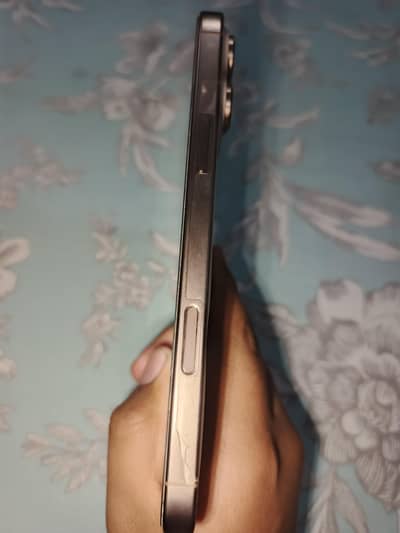 I phone 16pro max jv