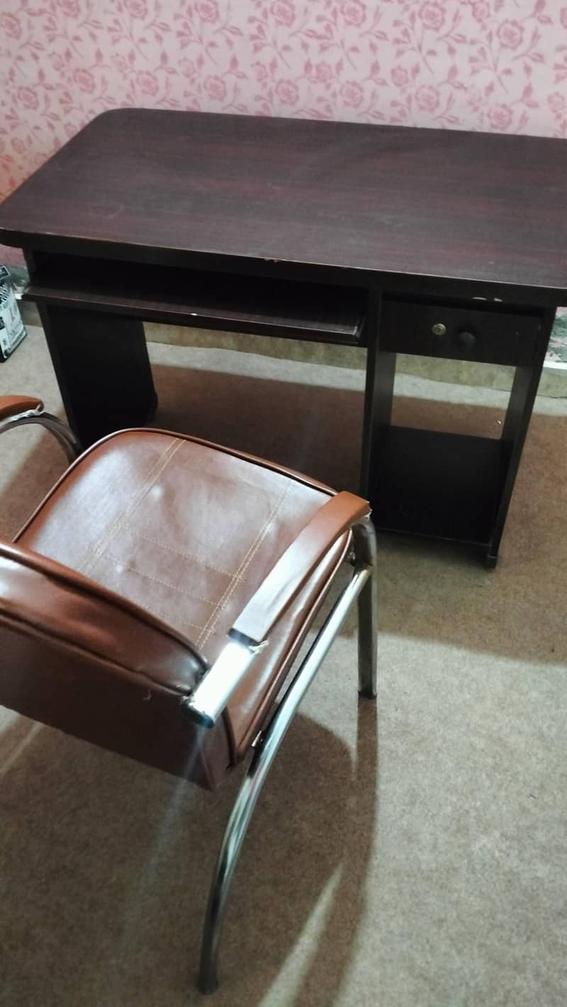 Computer table or Study table 3