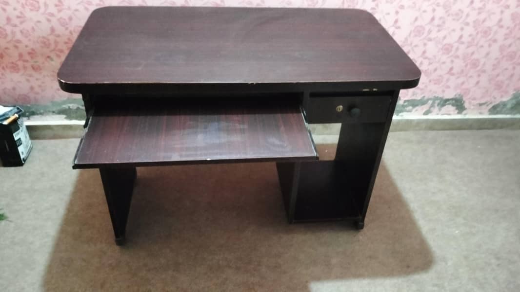 Computer table or Study table 5