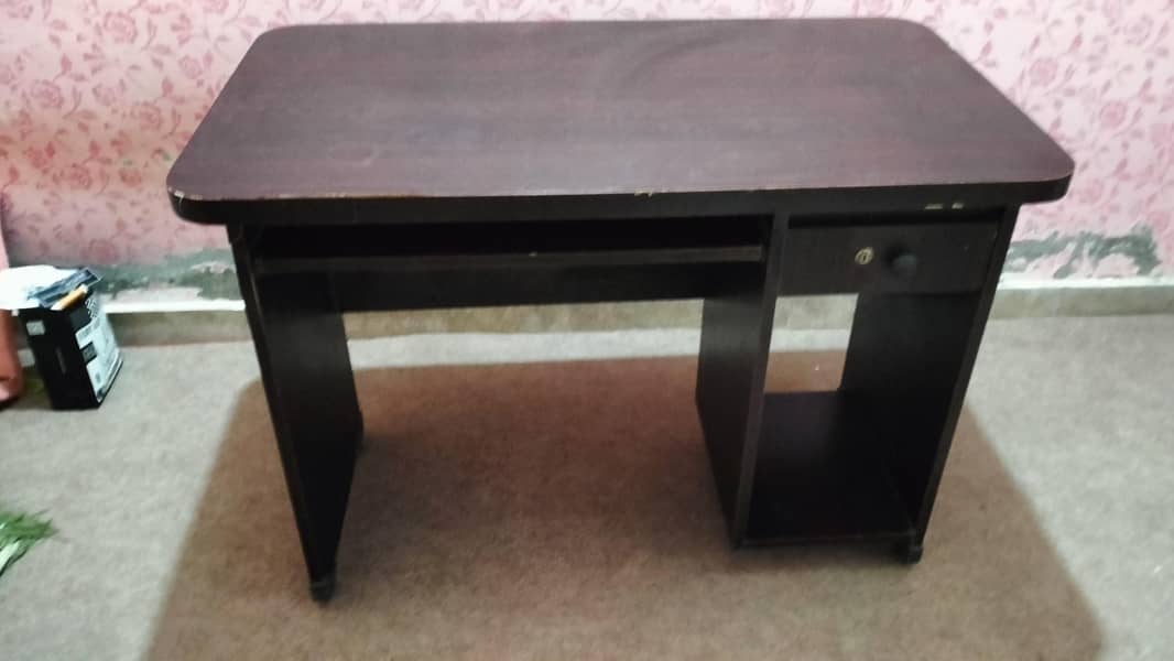 Computer table or Study table 7