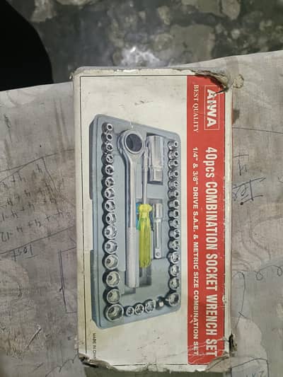 aiwa 40 Pcs tool kit