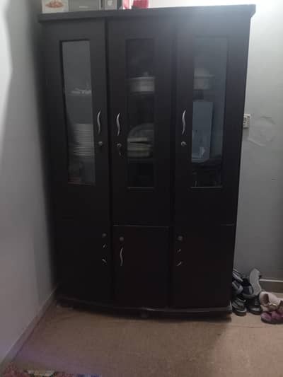 urgent sale showcase