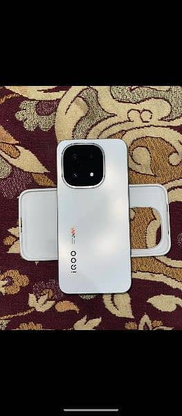 iqoo 15 12+12/256