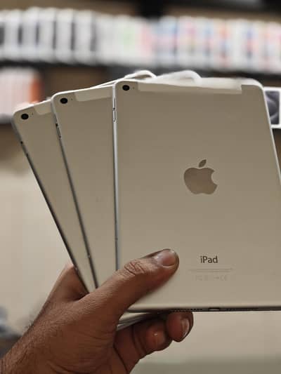 apple iPad mini 4 32GB 10/9 Condition 100% Original