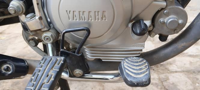 Yamaha YBZ DX