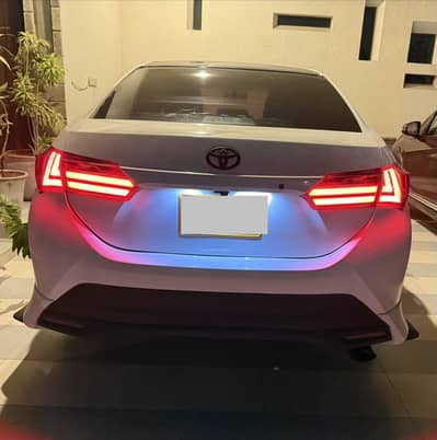 Toyota Corolla mind condition lava tail lights 2014-2024