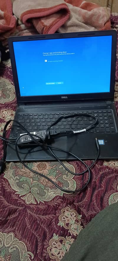 Dell model 3568. Core i3-7 Gen Ram . 8gb. SSD 128 gb