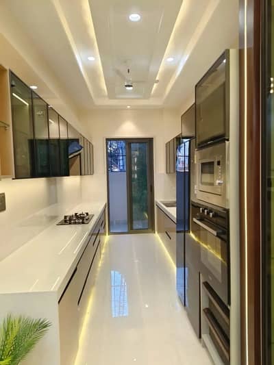 2 bed lounge apartment for sale lift car parking in juhar block 4