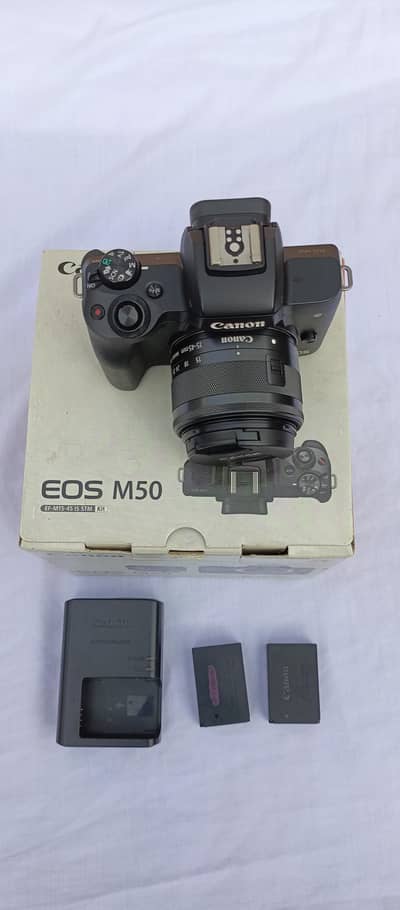 Canon M50 with 15.45 lens