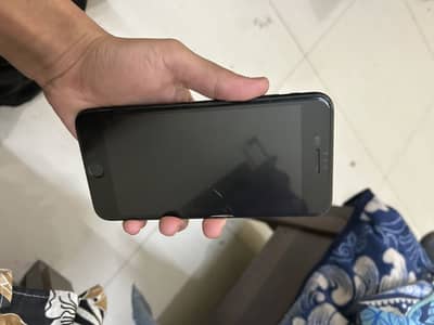 Iphone 7+ non pta 128gb 100 health 10/10 condition
