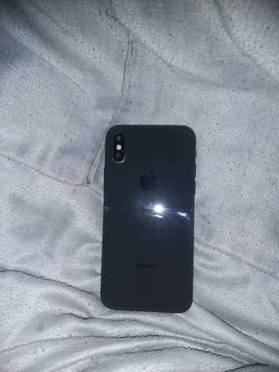 iPhone XS 10/9.5 condition