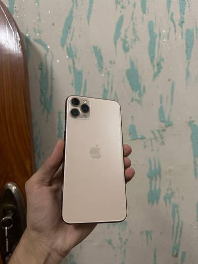 I Phone 11 pro max 256 GB with Box