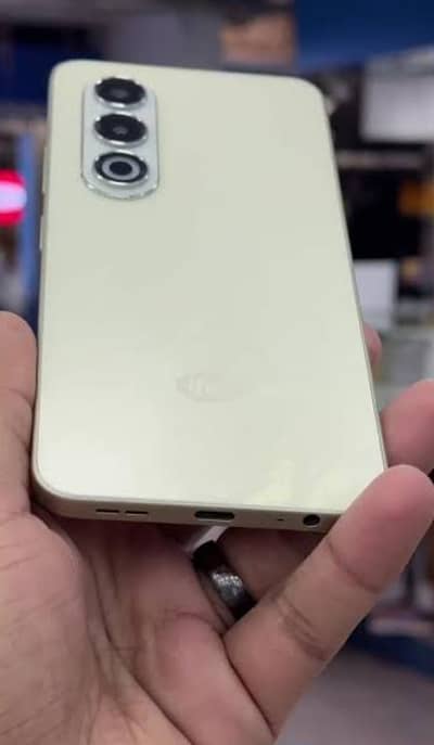 Itel s25 6/128GB Official PTA Approved
