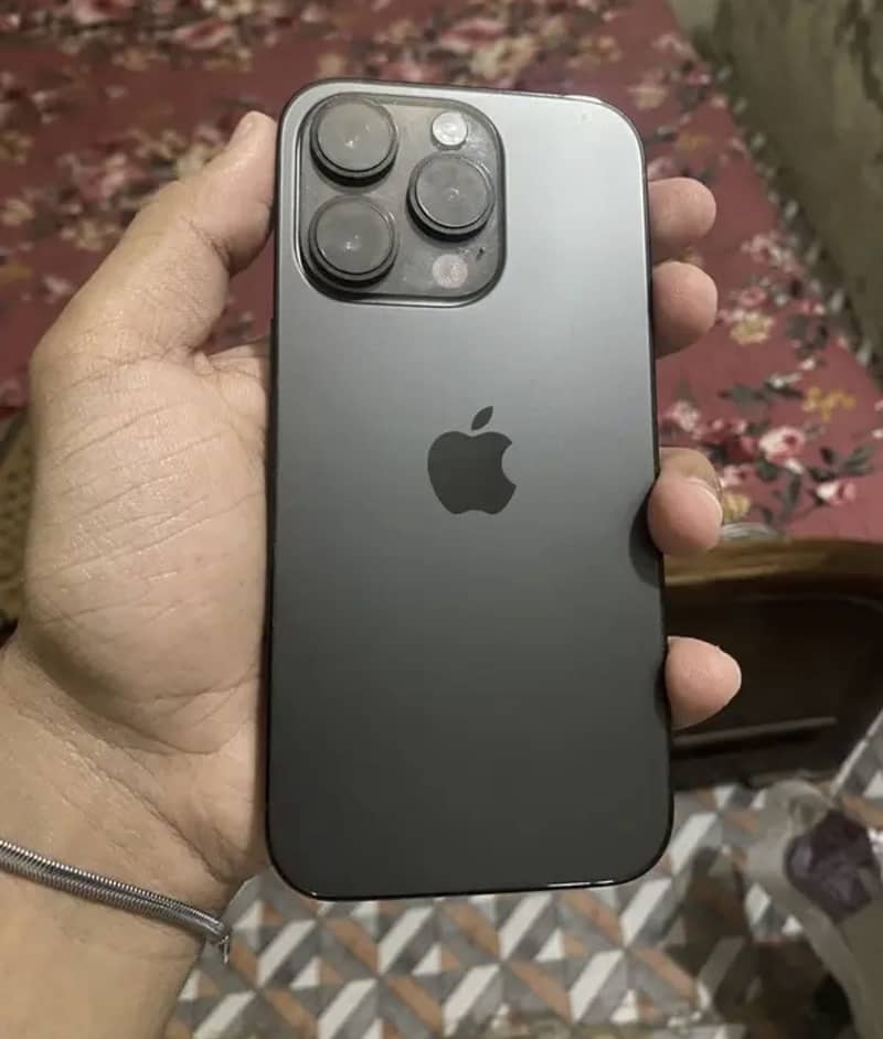 iPhone 14pro 0